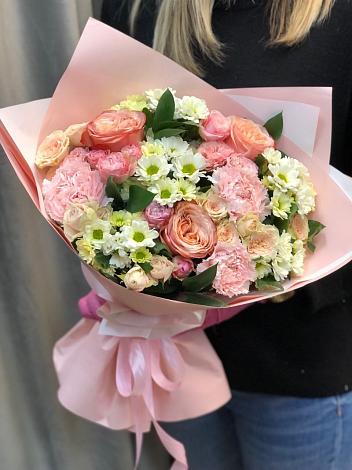 Букет цветов из: Гвоздики, Розы и Хризантемы в Кусье-Александровский
