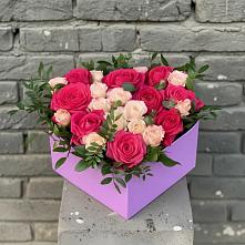 Цветочная композиция из Розы в коробке #REPLACE_PRED# Кусье-Александровский