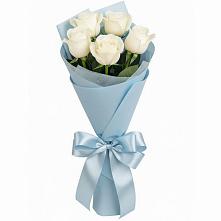 Букет 5 Белых роз Проуд в Кусье-Александровский