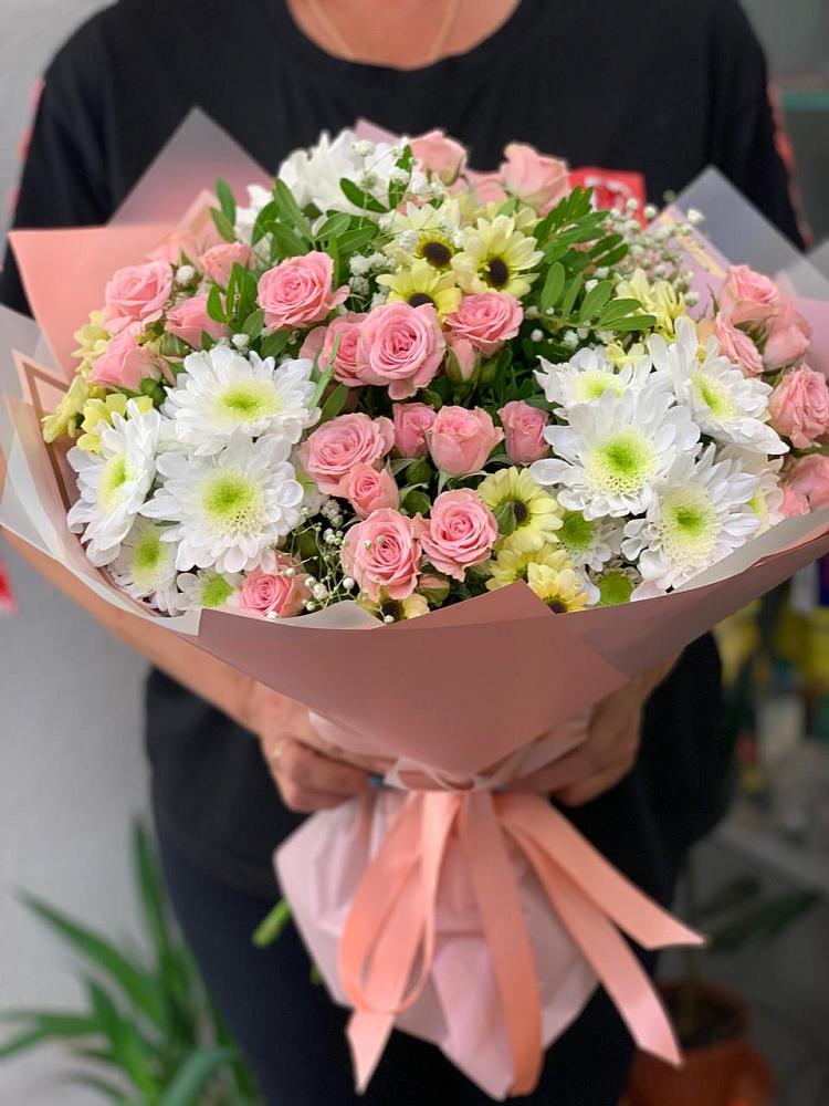 Букет цветов из: Розы и Хризантемы в Кусье-Александровский