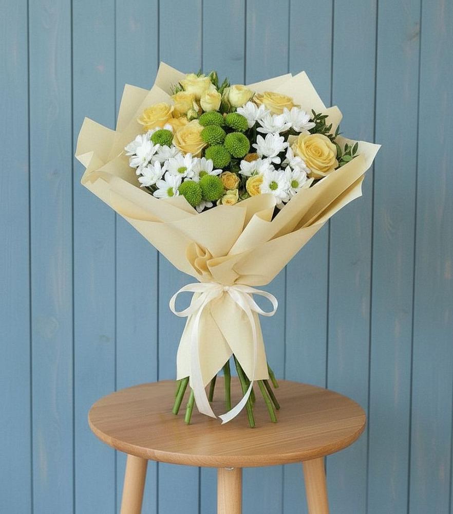 Букет цветов из: Хризантемы и Розы в Кусье-Александровский