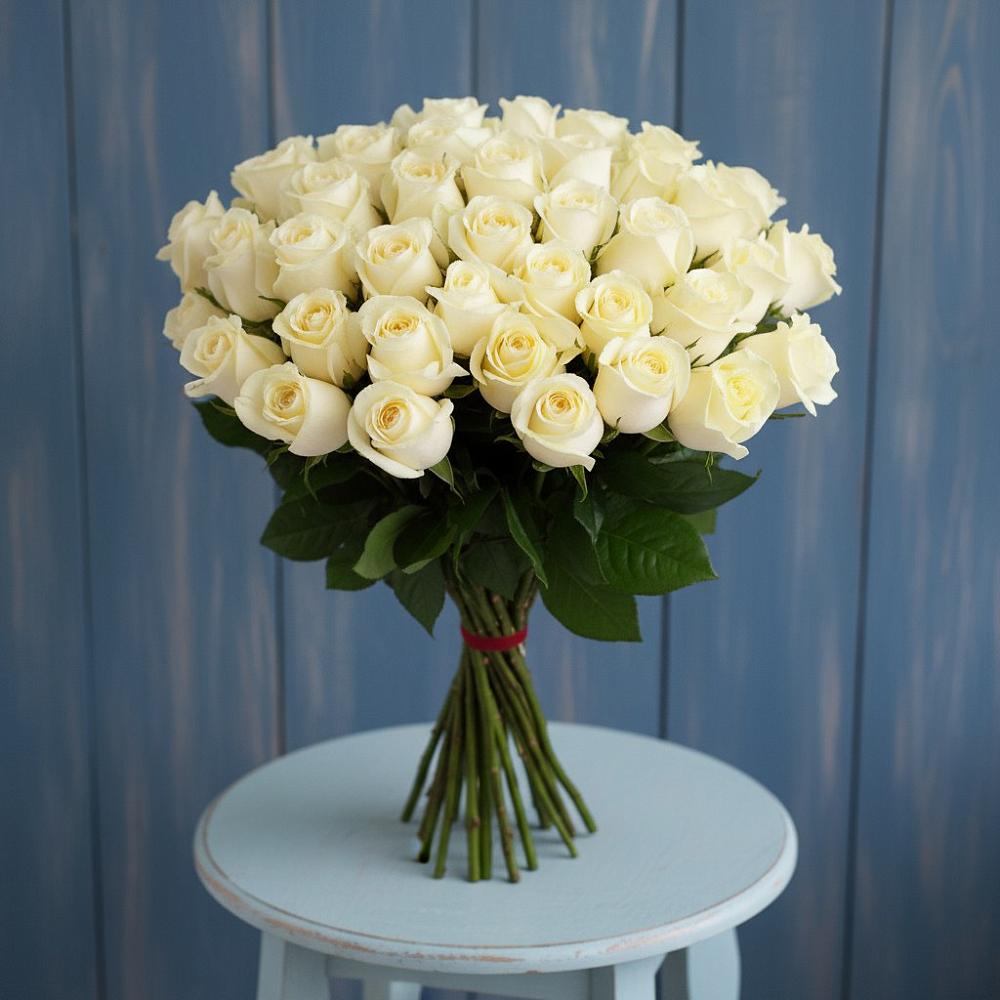 Букет 51 Белая роза Эдлесс Лав в Кусье-Александровский