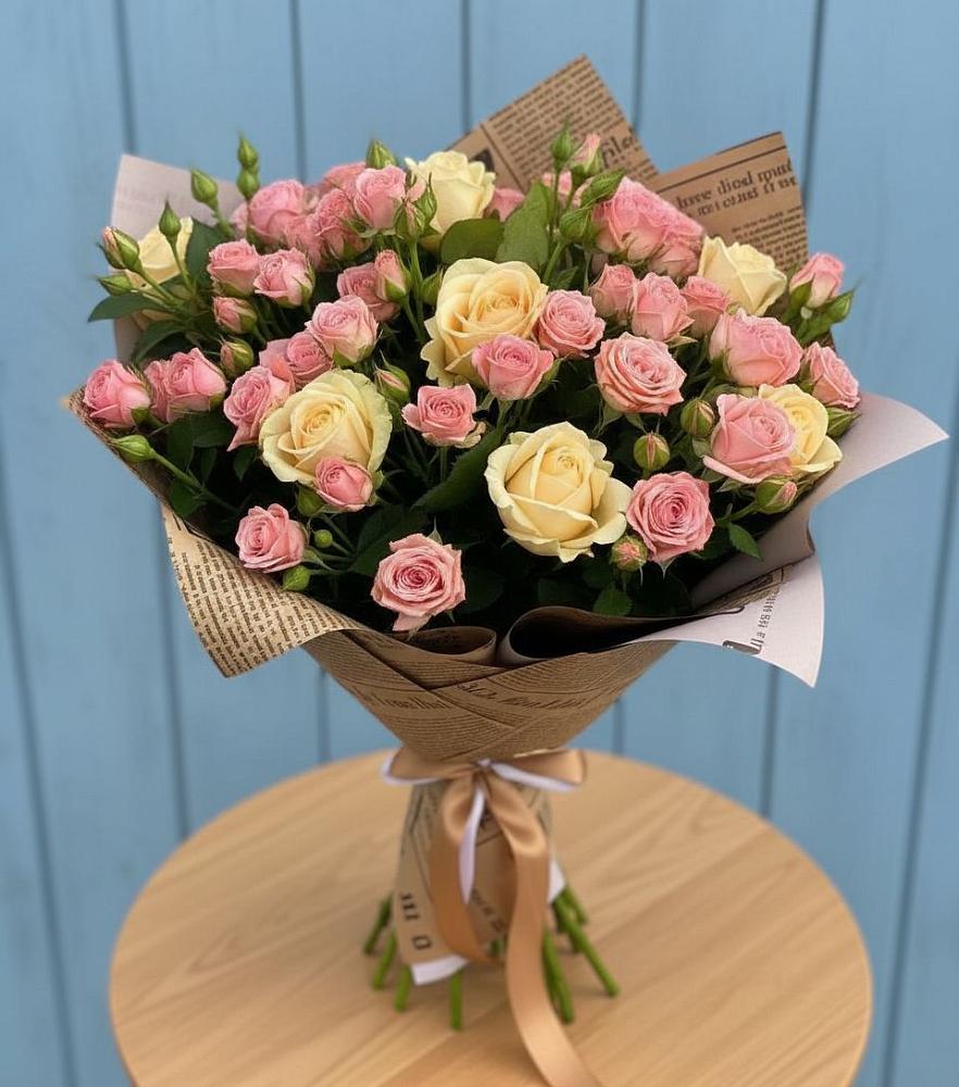 Букет цветов из: Розы в Кусье-Александровский