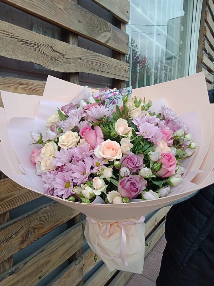 Букет цветов из: Розы и Хризантемы в Кусье-Александровский