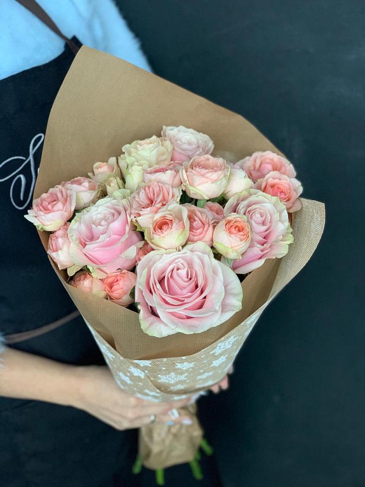 Букет цветов из: Хризантемы и Розы в Кусье-Александровский