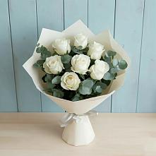 Букет Белые розы в Эвкалипте в Кусье-Александровский