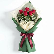 Букет цветов из:  Розы в Кусье-Александровский