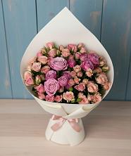 Букет цветов из:  Розы в Кусье-Александровский